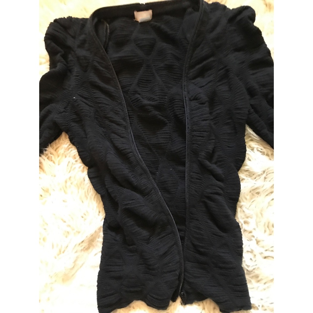 H&M sweater - Picture 2 of 3